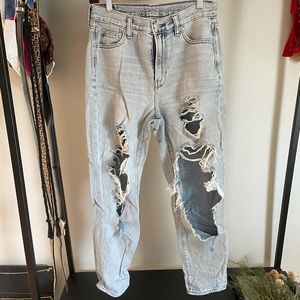 ae ripped mom jeans